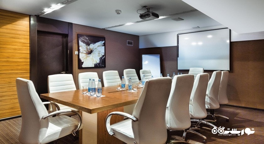 اتاق برگزاری جلسات در هتل