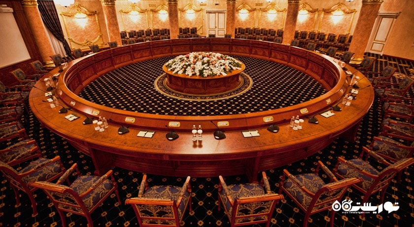 سالن برگزاری همایش و جلسات