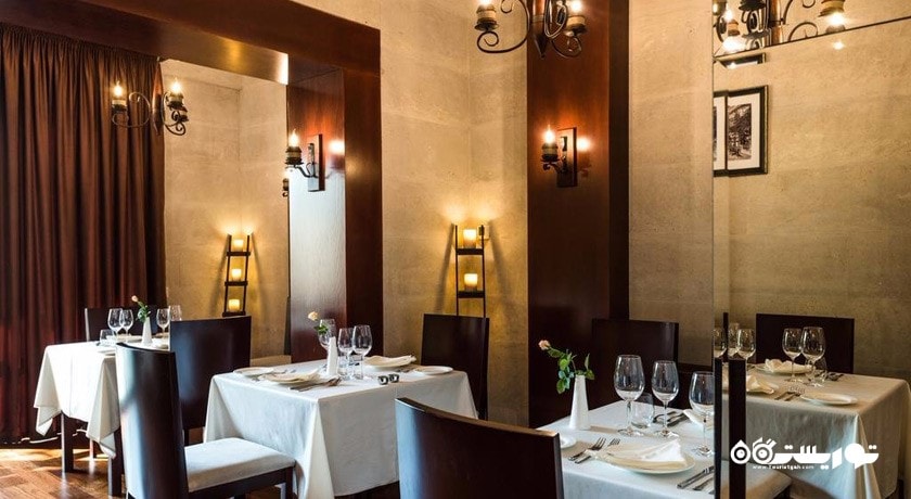 نمایی از رستوران لافایته