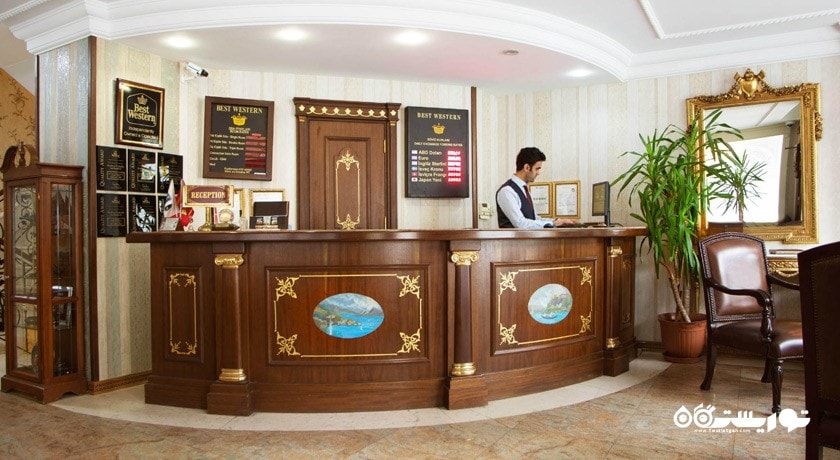 میز پذیرش هتل بست وسترن پالاس