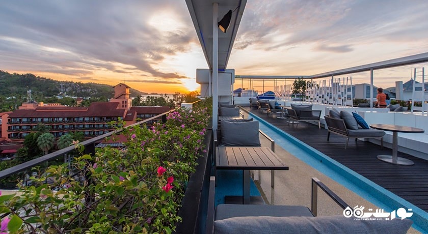 چشم انداز زیبای ایر روف تاپ بار اند لانج