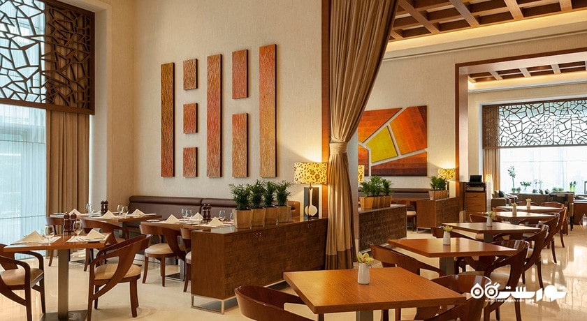 رستوران ایتری هتل فور پوینتس بای شرایتون