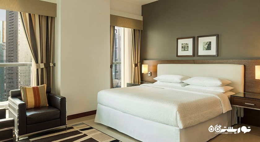 نمای تخت بزرگ اتاق کرنر