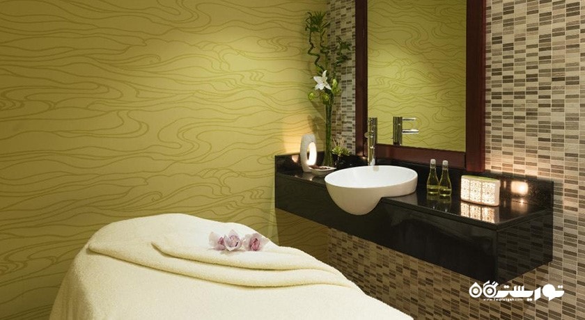 تخت ماساژ مرکز سلامتی و اسپا