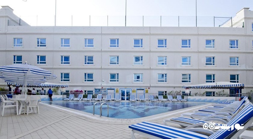 استخر روباز هتل البستان سنتر اند رزیدنس