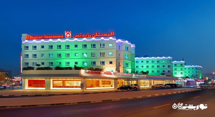 نمای شب هتل البستان سنتر اند رزیدنس