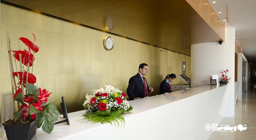 میز پذیرش هتل البستان سنتر اند رزیدنس