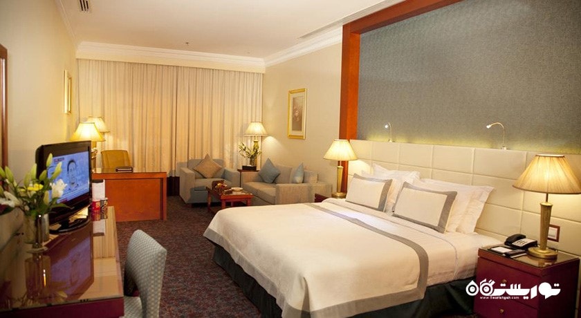 نمای تخت بزرگ اتاق دلوکس