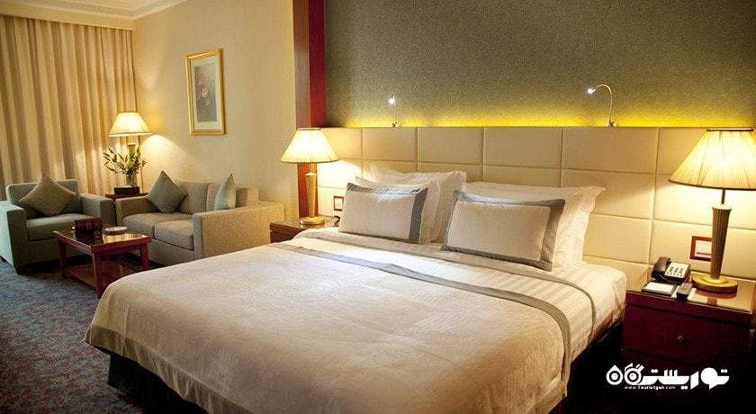 نمای تخت بزرگ اتاق سوپریور