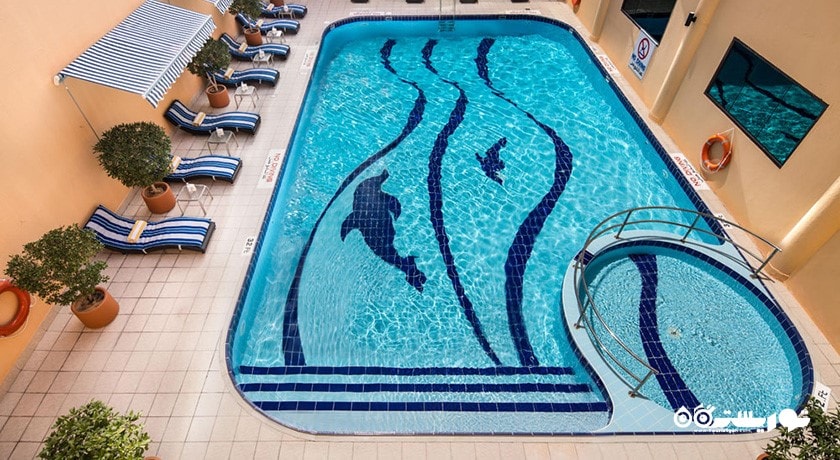 استخر روباز هتل مارکوپولو