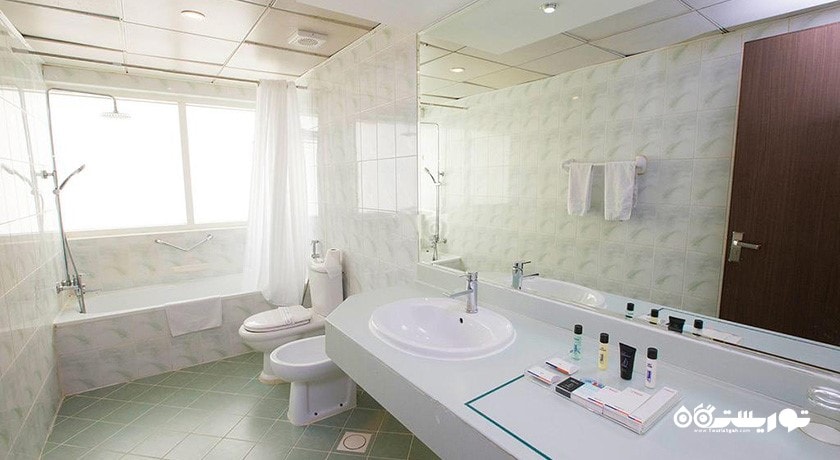 حمام و سرویس بهداشتی اتاق ها