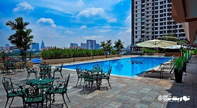 استخر روباز هتل پرل اینتر نشنال