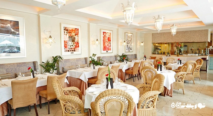 نمای رستوران ایتالیایی لا بریزا