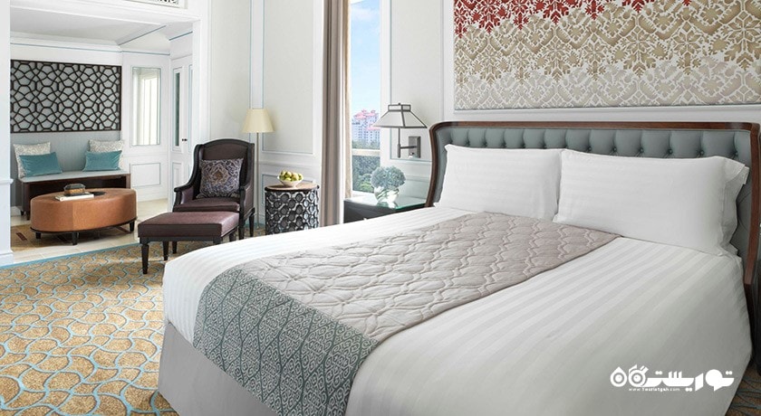 نمای تخت بزرگ سوئیت امبسدور