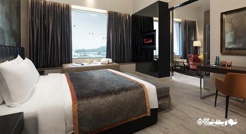 نمای تخت بزرگ سوئیت دلوکس