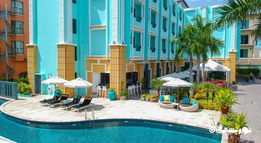 استخر روباز هتل ویو