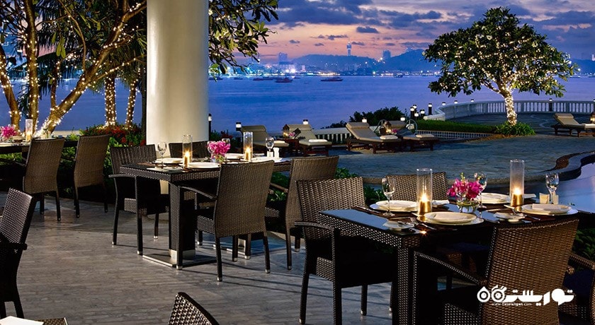 چشم انداز رستوران بی اینترنشنال اسکیوورز