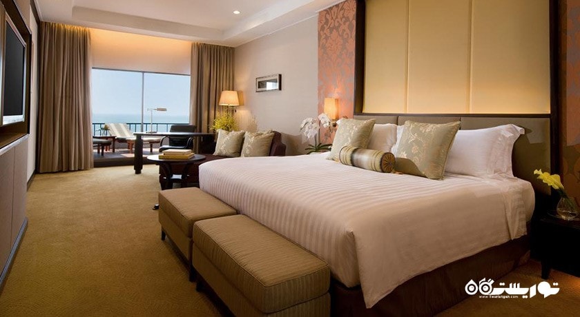 نمای تخت بزرگ اتاق گرند