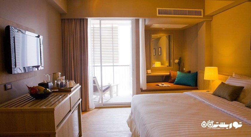 نمای تخت بزرگ اتاق دلوکس