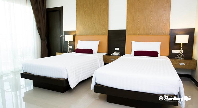 نمای تخت بزرگ اتاق دلوکس