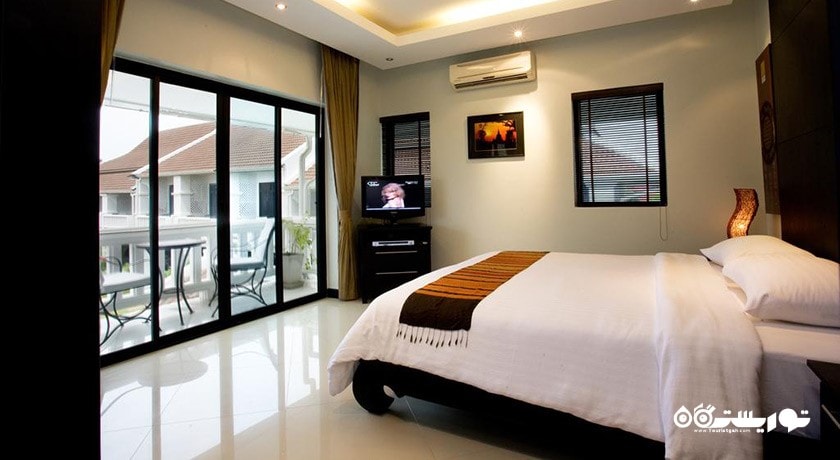 نمای تخت بزرگ سوئیت دلوکس