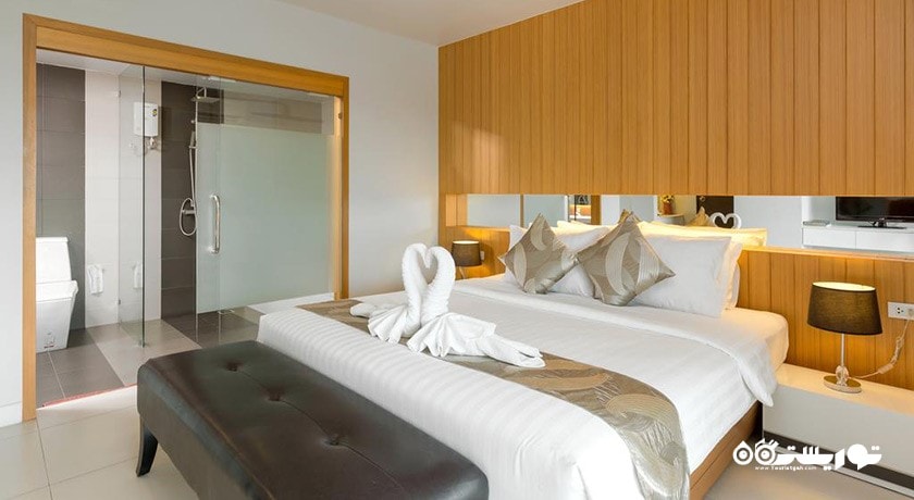 نمای تخت بزرگ سوئیت یک خوابه