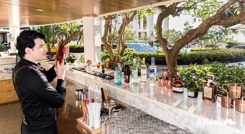 بار ات رویال کلیف گرند هتل