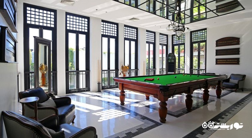 میز بیلیارد موجود در هتل سیام