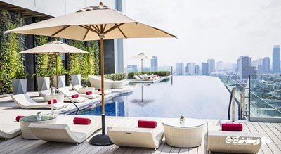 استخر روباز هتل اوانی ریور ساید بانکوک