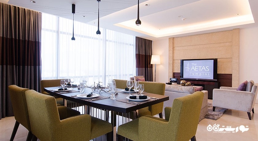 میز غذاخوری سوئیت پرزیدنشال