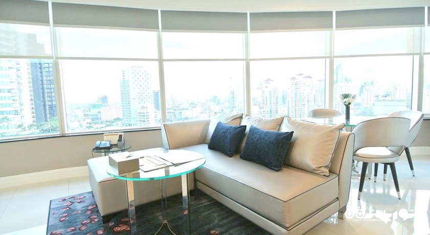 محوطه نشیمن سوئیت فمیلی