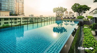 استخر روباز هتل اکیرا تونگلور بانکوک