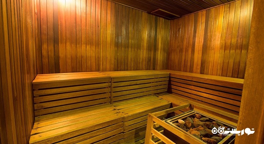 سونا خشک مرکز سلامتی و اسپا