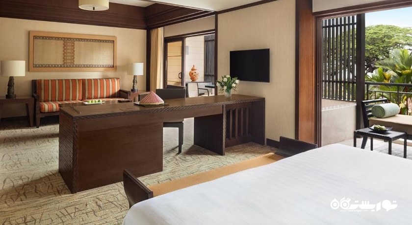 نمای تخت بزرگ اتاق پرمیر