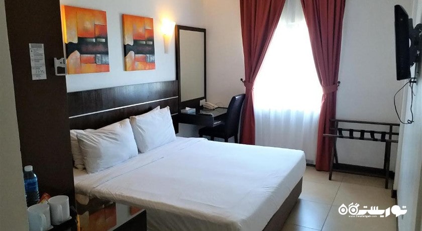 نمای تخت بزرگ اتاق دلوکس