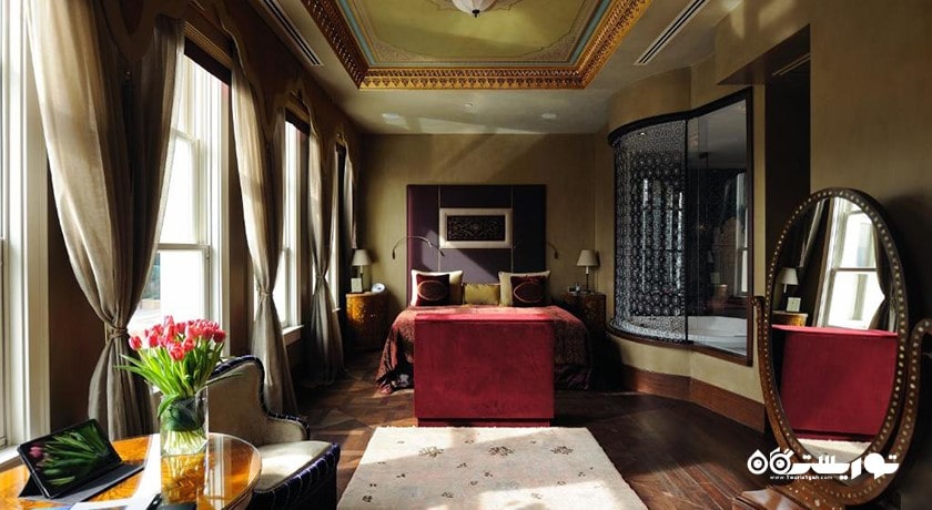 نمای تخت بزرگ سوئیت پرزیدنشال