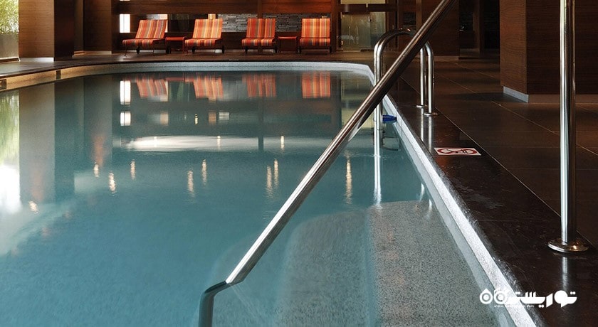 استخر سرپوشیده هتل شراتون استانبول آتاکوی