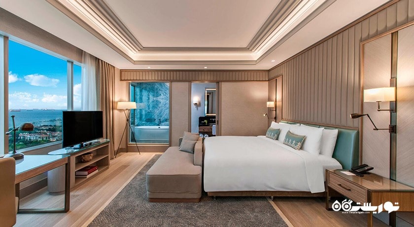 نمای تخت بزرگ سوئیت پرزیدنشال