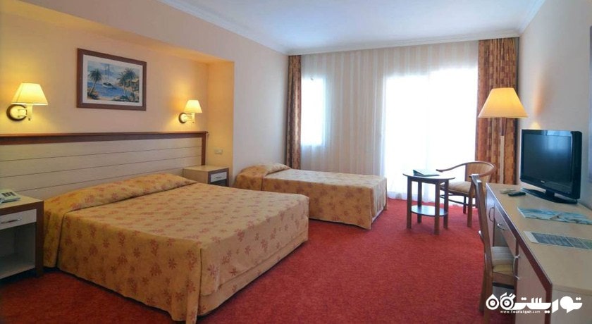 اتاق سوپریور هتل کاستور کلاب هالیدی ویلیج 