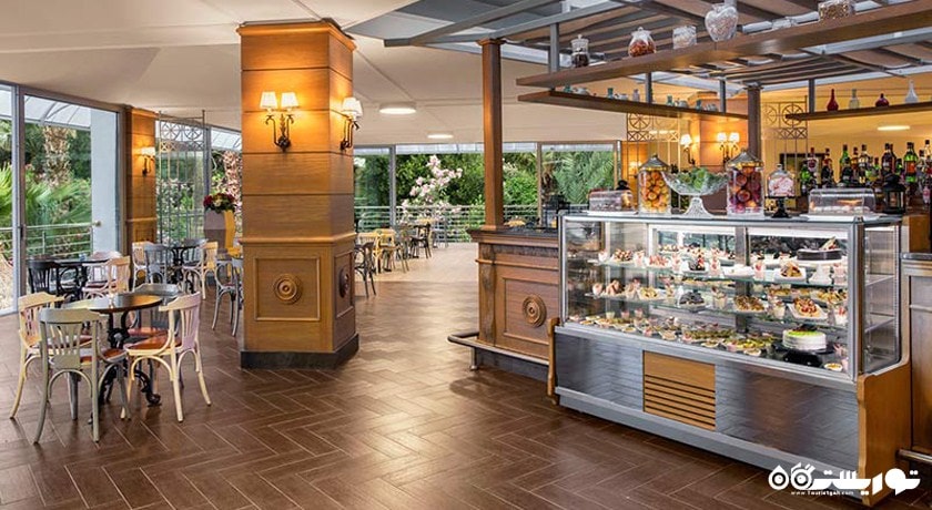 نمایی از شیرینی پزی سلطان