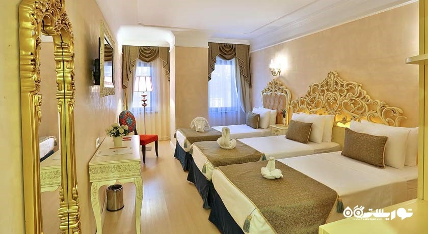 نمای تخت های اتاق تریپل