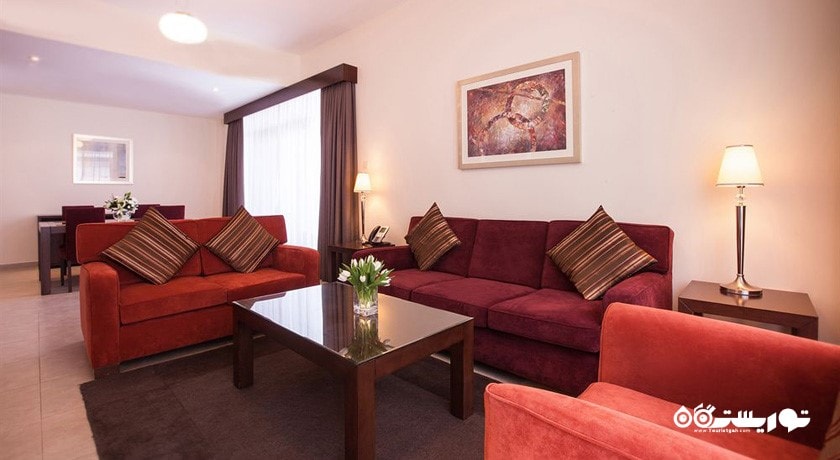 محوطه نشیمن آپارتمان یک خوابه