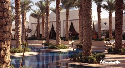 استخر روباز هتل پارک حیات دبی