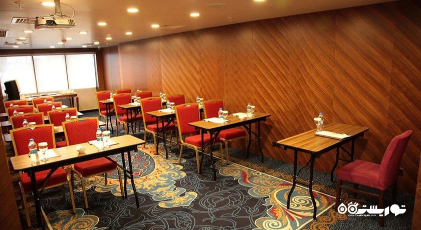 اتاق برگزاری جلسات در هتل