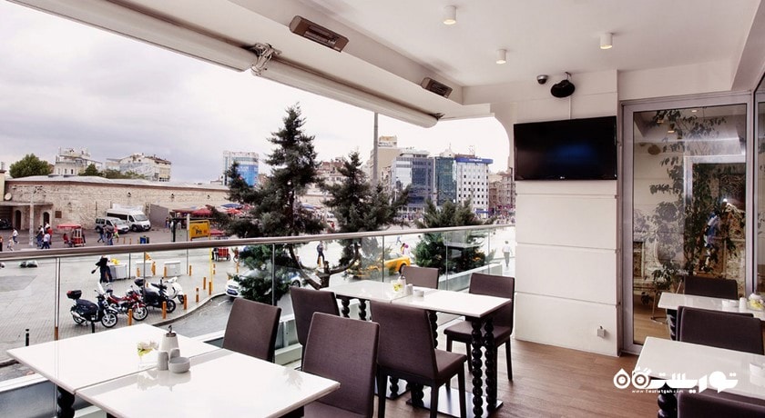 کافه پیپلز هتل سی وی کی تاکسیم