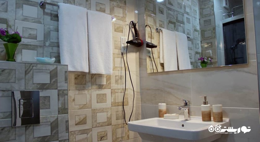 حمام و سرویس بهداشتی اتاق ها