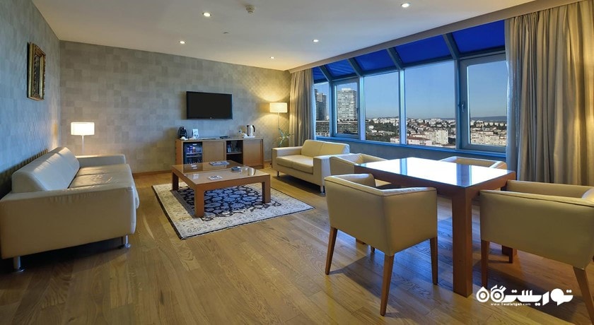 سوئیت کلاب هتل پلازا