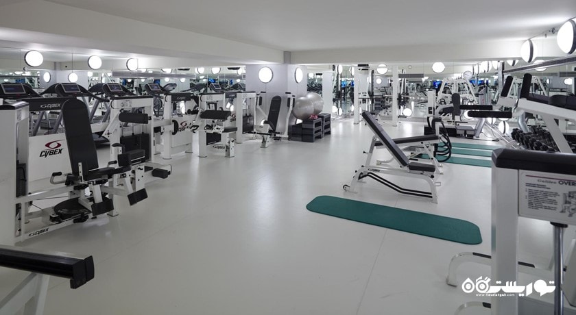 سالن ورزشی هتل پلازا