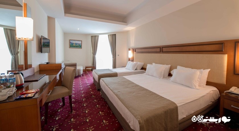 تخت بزرگ سوئیت دلوکس