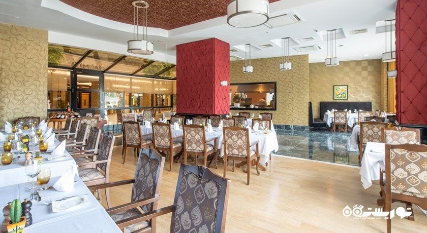 نمای رستوران دریایی آداگیو